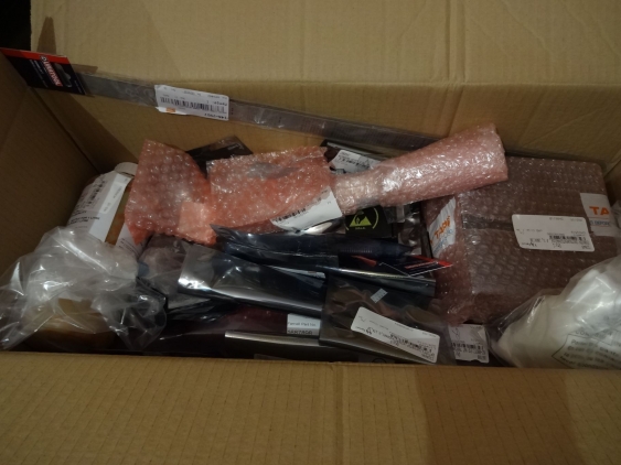 A large farnell order - 60 parts...